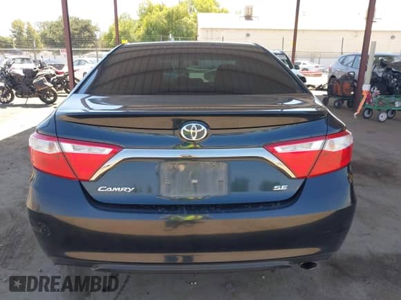 2016 Toyota Camry SE with VIN 4T1BF1FK0GU146919, listed as a IAAI auction lot 42991299 with 194,910 mi miles and . Bid and sale history available at DreamBid. Image 16.