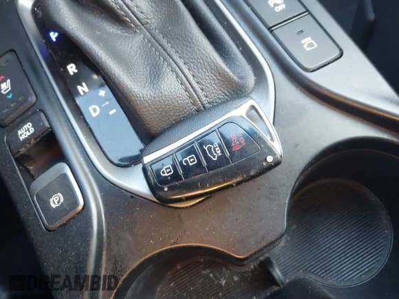 ✅ 2019 Hyundai Santa Fe Limited Ultimate • VIN: KM8SR4HF7KU304738 • Лот: 41829765. Опубликован ранее на IAAI с пробегом 66 000 миль. Бесплатный доступ к архиву аукционных продаж из США и подробный отчёт об истории автомобиля на DreamBid. Изображение 11.