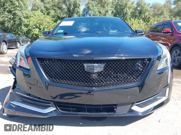 ✅ 2018 Cadillac CT6 Premium Luxury AWD • VIN: 1G6KG5RS4JU147263 • Lot: 43062538. Listed on IAAI with 118,527 mi. Free auction sales archive from the USA and detailed vehicle history report at DreamBid. Image 17.