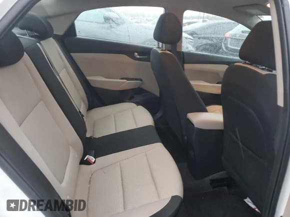 ✅ 2022 Hyundai Accent SE • VIN: 3KPC24A61NE177270 • Лот: 81140394. Опубликован ранее на Copart с пробегом 21 646 миль. Бесплатный доступ к архиву аукционных продаж из США и подробный отчёт об истории автомобиля на DreamBid. Изображение 10.