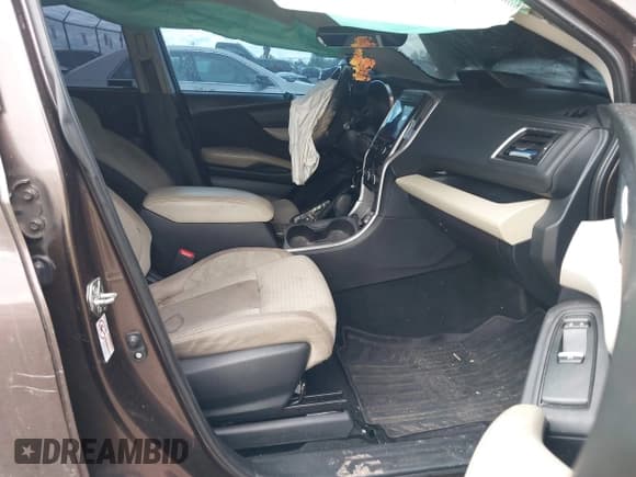 ✅ 2019 Subaru Ascent Premium • VIN: 4S4WMAFD6K3431745 • Lot: 42269721. Listed on IAAI with 131,343 mi. Free auction sales archive from the USA and detailed vehicle history report at DreamBid. Image 5.