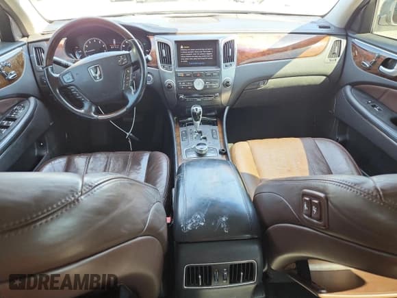 ✅ 2012 Hyundai Equus Ultimate • VIN: KMHGH4JH1CU046559 • Лот: 86112605. Опубликован ранее на Copart с пробегом 137 620 миль. Бесплатный доступ к архиву аукционных продаж из США и подробный отчёт об истории автомобиля на DreamBid. Изображение 8.