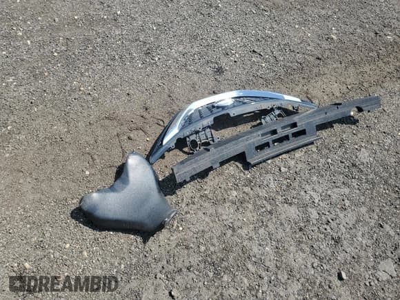 ✅ 2019 Nissan Sentra SR • VIN: 3N1AB7AP8KY207928 • Lot: 67356905. Listed on Copart with 125,850 mi. Free auction sales archive from the USA and detailed vehicle history report at DreamBid. Image 12.