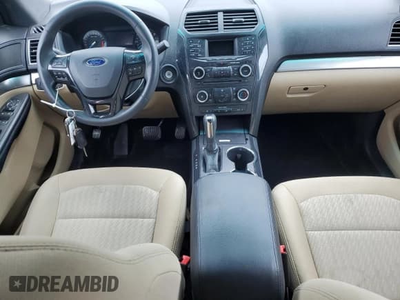 ✅ 2017 Ford Explorer • VIN: 1FM5K7B85HGA98369 • Лот: 55764715. Опубликован ранее на Copart с пробегом 121 577 миль. Бесплатный доступ к архиву аукционных продаж из США и подробный отчёт об истории автомобиля на DreamBid. Изображение 8.