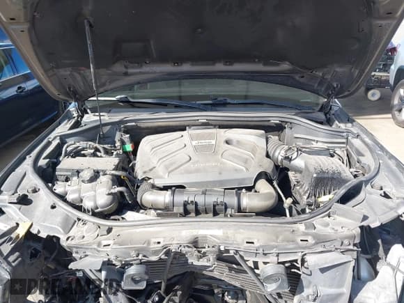 ✅ 2016 Jeep Grand Cherokee Overland • VIN: 1C4RJFCM3GC395547 • Лот: 43402143. Опубликован ранее на IAAI с пробегом 91 001 миль. Бесплатный доступ к архиву аукционных продаж из США и подробный отчёт об истории автомобиля на DreamBid. Изображение 10.