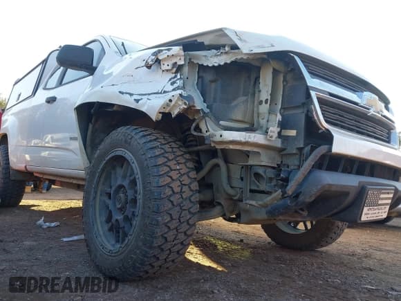 ✅ 2017 Chevrolet Colorado 4WD Work Truck • VIN: 1GCHTBEA9H1247207 • Лот: 41249068. Опубликован ранее на IAAI с пробегом 127 716 миль. Бесплатный доступ к архиву аукционных продаж из США и подробный отчёт об истории автомобиля на DreamBid. Изображение 6.