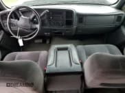 ✅ 2006 Chevrolet Silverado 2500HD LT1 • VIN: 1GCHC23D96F139358 • Лот: 85543204. Опубликован ранее на Copart с пробегом Не указан. Бесплатный доступ к архиву аукционных продаж из США и подробный отчёт об истории автомобиля на DreamBid. Изображение 8.