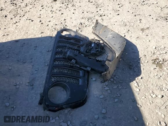 ✅ 2022 Jeep Gladiator Rubicon • VIN: 1C6JJTBM8NL163916 • Лот: 46713455. Опубликован ранее на Copart с пробегом Не указан. Бесплатный доступ к архиву аукционных продаж из США и подробный отчёт об истории автомобиля на DreamBid. Изображение 12.