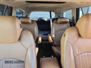 ✅ 2014 Buick Enclave Premium • VIN: 5GAKRCKD7EJ286870 • Lot: 85956325. Wystawiony na Copart z przebiegiem 103 563 mil. Bezpłatny archiwum sprzedaży aukcyjnych z USA i szczegółowy raport historii pojazdu na DreamBid. Zdjęcie 10.