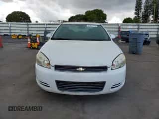 2010 Chevrolet Impala Police Police with VIN 2G1WD5EM0A1189349, listed as a Copart auction lot 81655435 with 87,002 mi miles and Clean title. Bid and sale history available at DreamBid. Image 5.