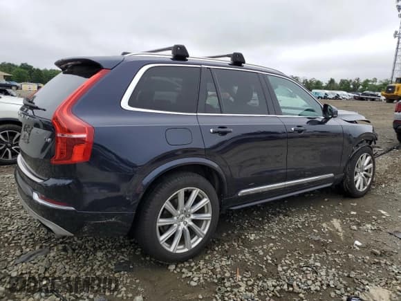 ✅ 2017 Volvo XC90 Inscription • VIN: YV4A22PL7H1120875 • Lot: 61061895. Listed on Copart with 113,185 mi. Free auction sales archive from the USA and detailed vehicle history report at DreamBid. Image 3.