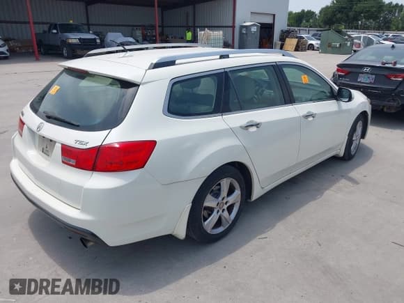 ✅ 2011 Acura TSX • VIN: JH4CW2H50BC000703 • Lot: 42311168. Listed on IAAI with 164,388 mi. Free auction sales archive from the USA and detailed vehicle history report at DreamBid. Image 4.