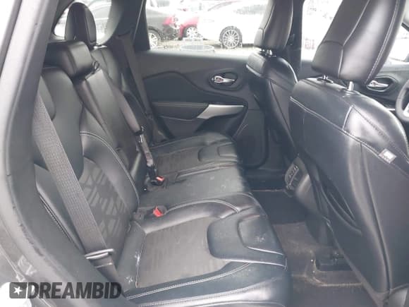 ✅ 2022 Jeep Cherokee X • VIN: 1C4PJMCX0ND538919 • Lot: 41321416. Wystawiony na IAAI z przebiegiem 65 577 mil. Bezpłatny archiwum sprzedaży aukcyjnych z USA i szczegółowy raport historii pojazdu na DreamBid. Zdjęcie 8.