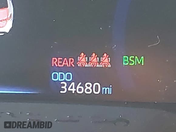 ✅ 2021 Toyota Corolla Hybrid LE • VIN: JTDEAMDE8MJ019296 • Лот: 43549161. Опубликован ранее на IAAI с пробегом 34 680 миль. Бесплатный доступ к архиву аукционных продаж из США и подробный отчёт об истории автомобиля на DreamBid. Изображение 16.