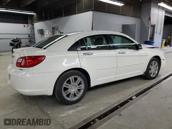 ✅ 2008 Chrysler Sebring • VIN: 1C3LD66M88N136183 • Lot: 53297745. Listed on Copart with 62,270 mi. Free auction sales archive from the USA and detailed vehicle history report at DreamBid. Image 3.