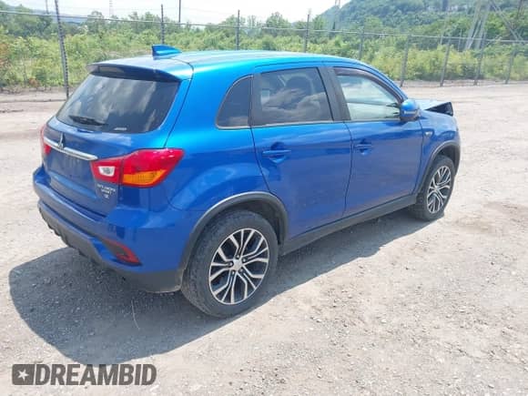 2018 Mitsubishi Outlander SE с VIN JA4AR3AW5JZ008911, выставлен на аукционе IAAI как лот 42456164 с пробегом 64 596 миль миль и . История ставок и продаж доступна на DreamBid. Изображение 4.