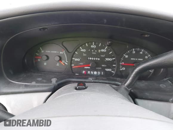 ✅ 2002 Mercury Sable GS • VIN: 1MEFM50U02G614697 • Lot: 42087379. Listed on IAAI with 90,209 mi. Free auction sales archive from the USA and detailed vehicle history report at DreamBid. Image 7.