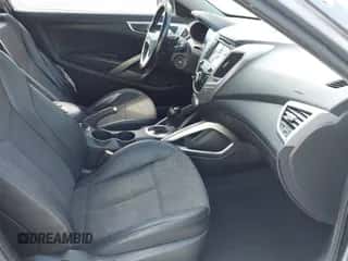 2015 Hyundai Veloster RE:FLEX with VIN KMHTC6AD5FU231708, listed as a IAAI auction lot 43283728 with 123,785 mi miles and . Bid and sale history available at DreamBid. Image 5.