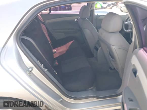 2008 Chevrolet Malibu Hybrid с VIN 1G1ZF575X8F230697, выставлен на аукционе IAAI как лот 43288512 с пробегом 113 766 миль миль и . История ставок и продаж доступна на DreamBid. Изображение 8.