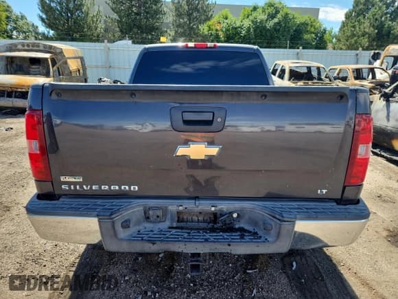 ✅ 2011 Chevrolet Silverado 1500 LT • VIN: 3GCPKSE30BG113971 • Лот: 70345835. Опубликован ранее на Copart с пробегом Не указан. Бесплатный доступ к архиву аукционных продаж из США и подробный отчёт об истории автомобиля на DreamBid. Изображение 6.