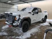 ✅ 2024 GMC Sierra 3500HD AT4 • VIN: 1GT49VEY5RF115447 • Лот: 41850295. Опубликован ранее на Copart с пробегом 30 452 миль. Бесплатный доступ к архиву аукционных продаж из США и подробный отчёт об истории автомобиля на DreamBid. Изображение 1.