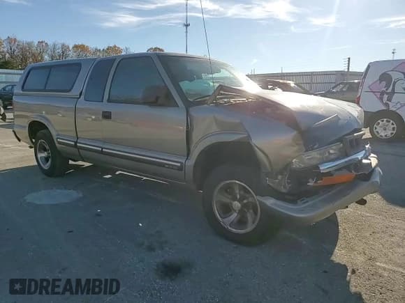 ✅ 2001 Chevrolet S-10 LS • VIN: 1GCCS19W418155965 • Лот: 80244494. Опубликован ранее на Copart с пробегом Не указан. Бесплатный доступ к архиву аукционных продаж из США и подробный отчёт об истории автомобиля на DreamBid. Изображение 11.
