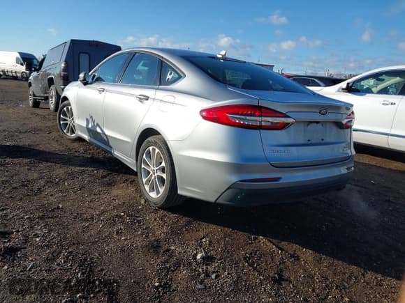 ✅ 2020 Ford Fusion SE • VIN: 3FA6P0HD5LR108296 • Lot: 43494554. Listed on IAAI with 46,189 mi. Free auction sales archive from the USA and detailed vehicle history report at DreamBid. Image 3.