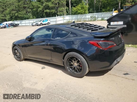 ✅ 2010 Hyundai Genesis Coupe • VIN: KMHHT6KD6AU013239 • Lot: 70048575. Listed on Copart with 123,852 mi. Free auction sales archive from the USA and detailed vehicle history report at DreamBid. Image 2.