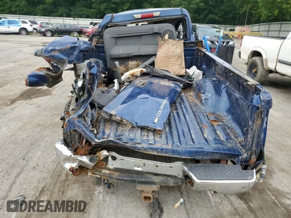 ✅ 2005 Chevrolet Colorado Z85 • VIN: 1GCDT146658179411 • Lot: 64259695. Wystawiony na Copart z przebiegiem 252 890 mil. Bezpłatny archiwum sprzedaży aukcyjnych z USA i szczegółowy raport historii pojazdu na DreamBid. Zdjęcie 10.