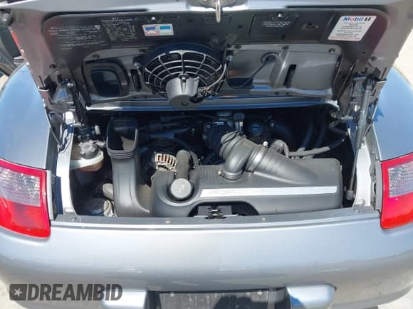 ✅ 2005 Porsche 911 Carrera 997 • VIN: WP0AA29985S716414 • Лот: 43106018. Опубликован ранее на IAAI с пробегом 117 101 миль. Бесплатный доступ к архиву аукционных продаж из США и подробный отчёт об истории автомобиля на DreamBid. Изображение 10.