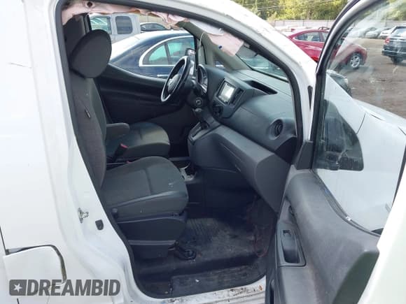 ✅ 2016 Nissan NV200 SV • VIN: 3N6CM0KN6GK698527 • Lot: 43290211. Listed on IAAI with 144,663 mi. Free auction sales archive from the USA and detailed vehicle history report at DreamBid. Image 5.