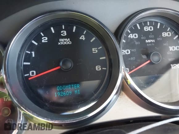 ✅ 2012 Chevrolet Silverado 2500HD Work Truck • VIN: 1GC1CVCGXCF137188 • Lot: 43582378. Listed on IAAI with 192,609 mi. Free auction sales archive from the USA and detailed vehicle history report at DreamBid. Image 7.