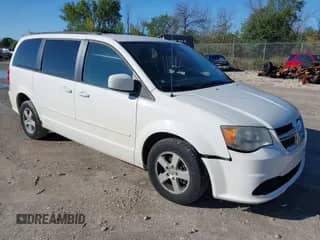 2012 Dodge Grand Caravan SXT z VIN 2C4RDGCG6CR198672, wystawiony jako IAAI lot #43300002 z przebiegiem 82 258 mil mil oraz . Historia ofert i sprzedaży dostępna na DreamBid. Obrazek 1.