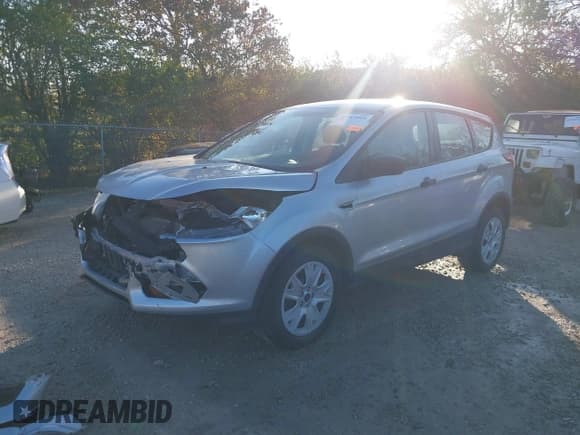 ✅ 2016 Ford Escape S • VIN: 1FMCU0F77GUA51337 • Лот: 43719088. Опубликован ранее на IAAI с пробегом 131 765 миль. Бесплатный доступ к архиву аукционных продаж из США и подробный отчёт об истории автомобиля на DreamBid. Изображение 19.