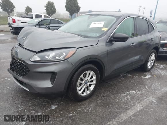 ✅ 2022 Ford Escape SE • VIN: 1FMCU0G69NUB33945 • Лот: 43529268. Опубликован ранее на IAAI с пробегом 17 082 миль. Бесплатный доступ к архиву аукционных продаж из США и подробный отчёт об истории автомобиля на DreamBid. Изображение 2.