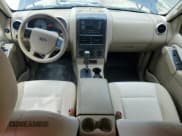 ✅ 2008 Ford Explorer Sport Trac Limited • VIN: 1FMEU33EX8UB34307 • Лот: 84540325. Опубликован ранее на Copart с пробегом 171 517 миль. Бесплатный доступ к архиву аукционных продаж из США и подробный отчёт об истории автомобиля на DreamBid. Изображение 8.