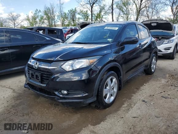 ✅ 2016 Honda HR-V EX-L • VIN: 3CZRU6H7XGM730421 • Лот: 50185644. Опубликован ранее на Copart с пробегом 100 393 миль. Бесплатный доступ к архиву аукционных продаж из США и подробный отчёт об истории автомобиля на DreamBid. Изображение 1.