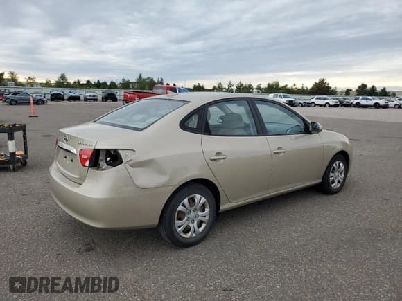 ✅ 2010 Hyundai Elantra SE • VIN: KMHDU4AD5AU954599 • Lot: 85159325. Listed on Copart with 161,251 mi. Free auction sales archive from the USA and detailed vehicle history report at DreamBid. Image 3.