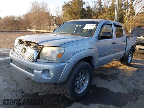 ✅ 2007 Toyota Tacoma PreRunner • VIN: 3TMJU62N87M032187 • Lot: 41327349. Listed on IAAI with 216,586 mi. Free auction sales archive from the USA and detailed vehicle history report at DreamBid. Image 2.