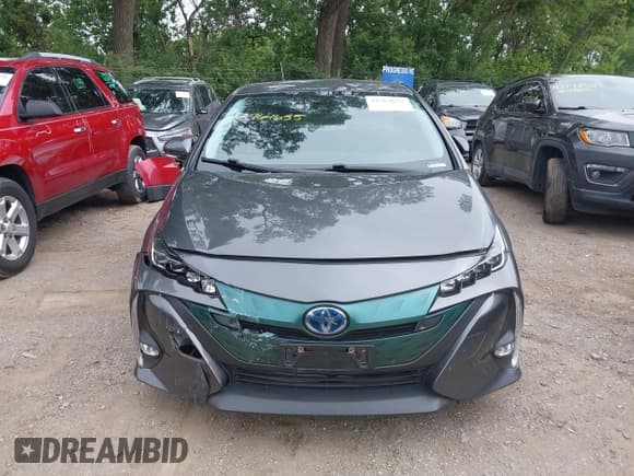 ✅ 2017 Toyota Prius Plus • VIN: JTDKARFP7H3034087 • Lot: 42764655. Listed on IAAI with 126,439 mi. Free auction sales archive from the USA and detailed vehicle history report at DreamBid. Image 13.