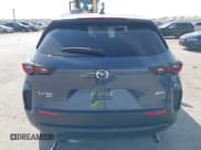 ✅ 2025 Mazda CX-50 Hybrid Preferred Package • VIN: 7MMVAABW8SN103487 • Lot: 41893853. Wystawiony na IAAI z przebiegiem 1 137 mil. Bezpłatny archiwum sprzedaży aukcyjnych z USA i szczegółowy raport historii pojazdu na DreamBid. Zdjęcie 16.