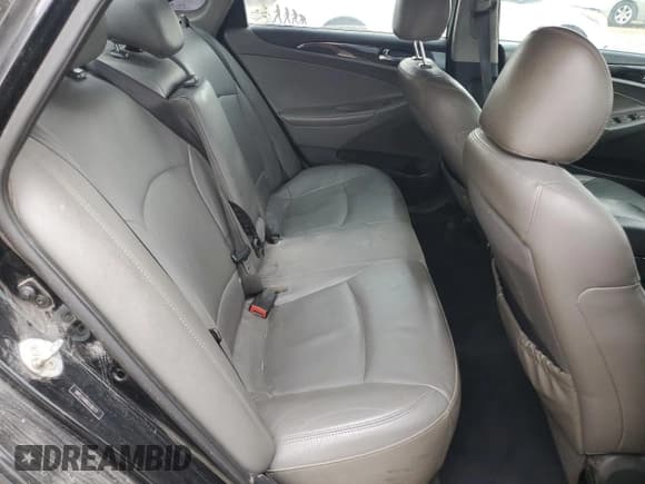 ✅ 2012 Hyundai Sonata SE • VIN: 5NPEC4AB6CH381171 • Лот: 57786145. Опубликован ранее на Copart с пробегом 265 770 миль. Бесплатный доступ к архиву аукционных продаж из США и подробный отчёт об истории автомобиля на DreamBid. Изображение 10.