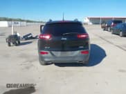 ✅ 2018 Jeep Cherokee Latitude Plus • VIN: 1C4PJMLX5JD579766 • Lot: 43608233. Listed on IAAI with 71,139 mi. Free auction sales archive from the USA and detailed vehicle history report at DreamBid. Image 16.