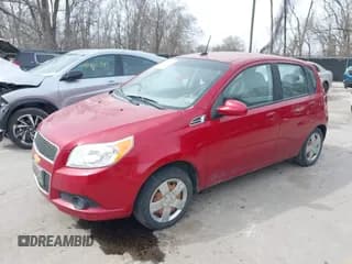 ✅ 2011 Chevrolet Aveo 1LT • VIN: KL1TD6DEXBB131879 • Lot: 41817308. Wystawiony na IAAI z przebiegiem 78 335 mil. Bezpłatny archiwum sprzedaży aukcyjnych z USA i szczegółowy raport historii pojazdu na DreamBid. Zdjęcie 2.