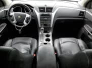 ✅ 2012 Chevrolet Traverse 2LT • VIN: 1GNKRJED3CJ362913 • Lot: 64637214. Wystawiony na Copart z przebiegiem 118 544 mil. Bezpłatny archiwum sprzedaży aukcyjnych z USA i szczegółowy raport historii pojazdu na DreamBid. Zdjęcie 8.