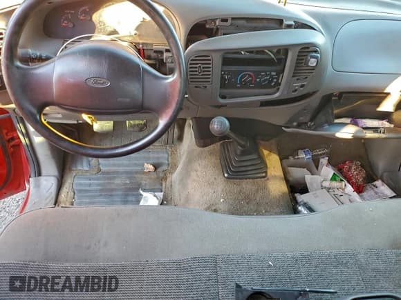 ✅ 1997 Ford F-150 • VIN: 1FTDF1722VNB82503 • Lot: 93677125. Listed on Copart with 159,775 mi. Free auction sales archive from the USA and detailed vehicle history report at DreamBid. Image 8.