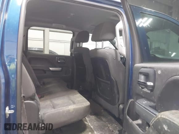 ✅ 2015 Chevrolet Silverado 2500HD LT • VIN: 1GC1KVEG5FF554576 • Lot: 41881108. Listed on IAAI with 59,230 mi. Free auction sales archive from the USA and detailed vehicle history report at DreamBid. Image 8.