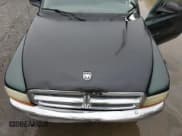 ✅ 2002 Dodge Dakota SLT • VIN: 1B7GL42X52S528521 • Lot: 85598784. Wystawiony na Copart z przebiegiem 168 740 mil. Bezpłatny archiwum sprzedaży aukcyjnych z USA i szczegółowy raport historii pojazdu na DreamBid. Zdjęcie 11.