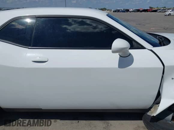 2021 Dodge Challenger R/T с VIN 2C3CDZBT8MH546483, выставлен на аукционе IAAI как лот 43293243 с пробегом 65 771 миль миль и . История ставок и продаж доступна на DreamBid. Изображение 13.
