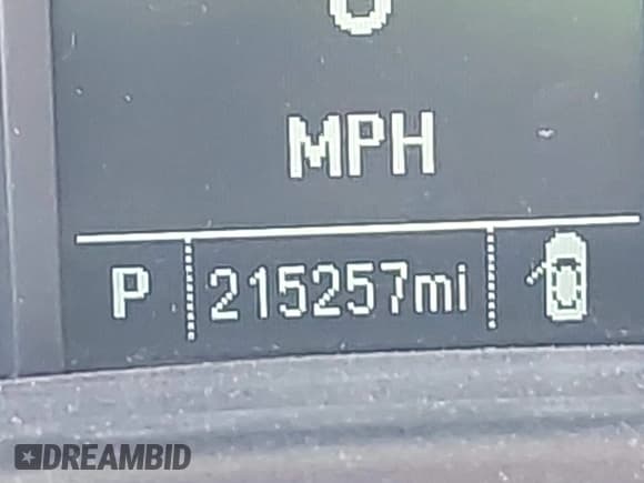 ✅ 2015 Chevrolet Silverado 2500HD Work Truck • VIN: 1GC2CUEG7FZ519192 • Лот: 43494305. Опубликован ранее на IAAI с пробегом 215 257 миль. Бесплатный доступ к архиву аукционных продаж из США и подробный отчёт об истории автомобиля на DreamBid. Изображение 15.